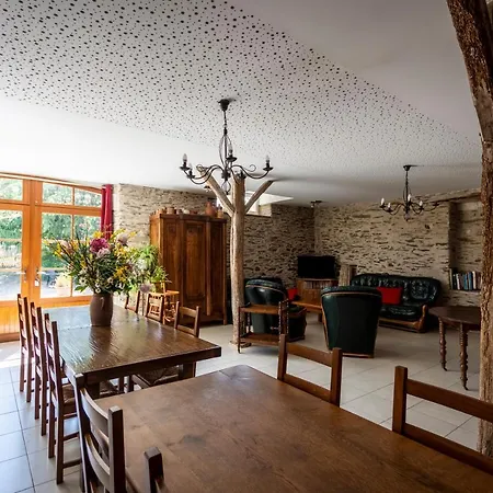 Bed & Breakfast La Haye Et D'hotes Avrillé